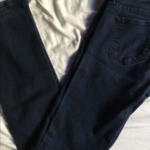Divine Rights of Denim woman’s size 28.